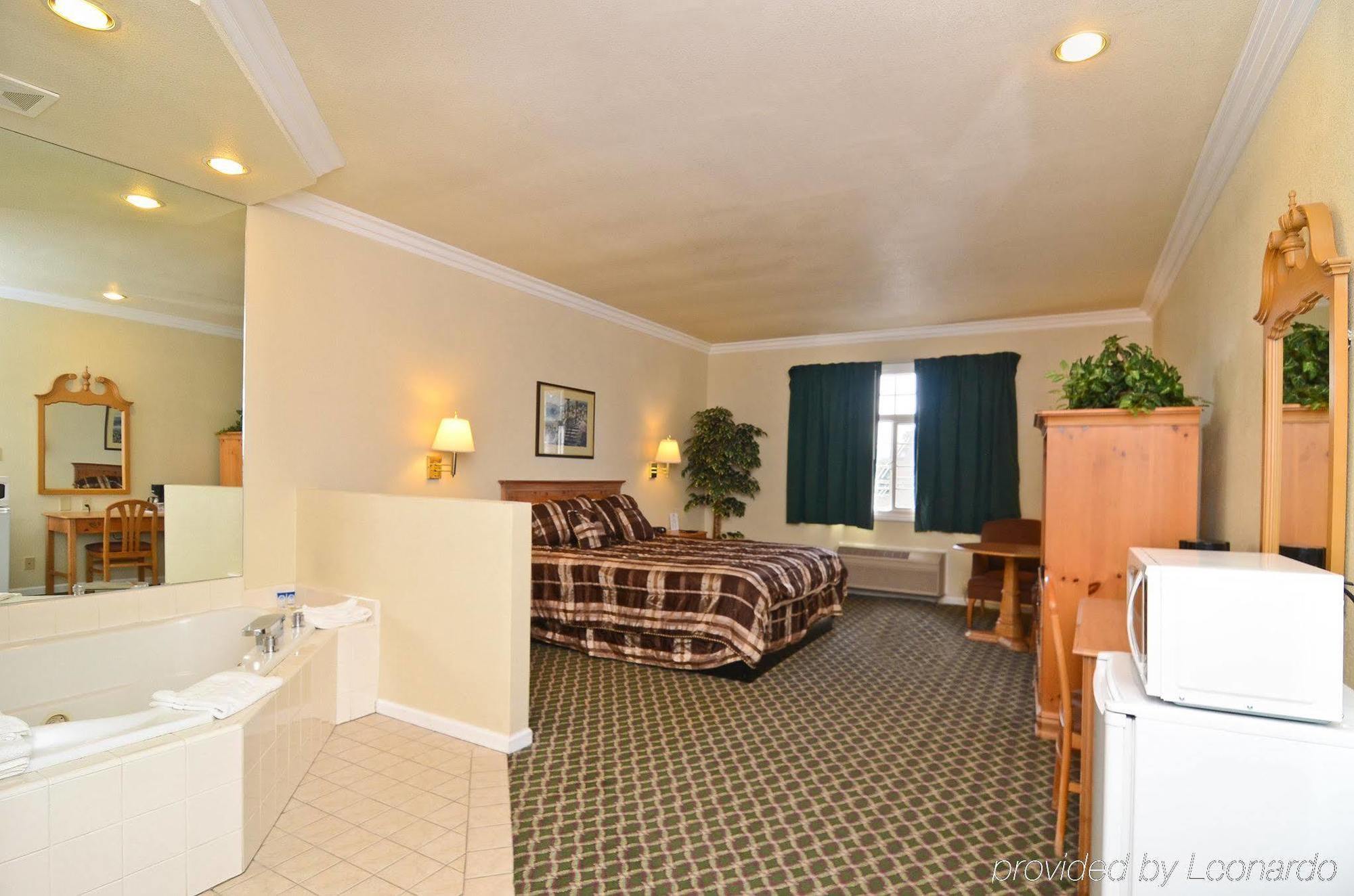 The Miramar Inn Half Moon Bay Chambre photo