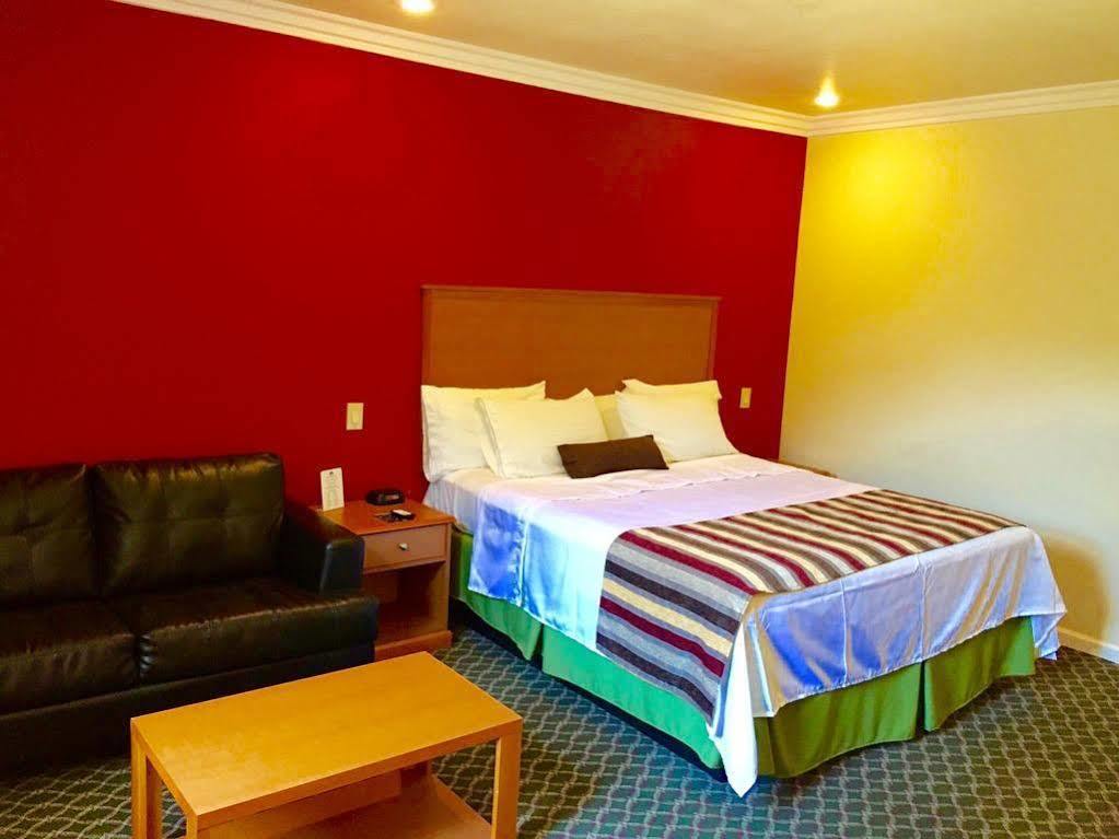 The Miramar Inn Half Moon Bay Extérieur photo